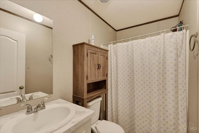 6649 Wizard Of Oz, Paint Twp, OH 45133