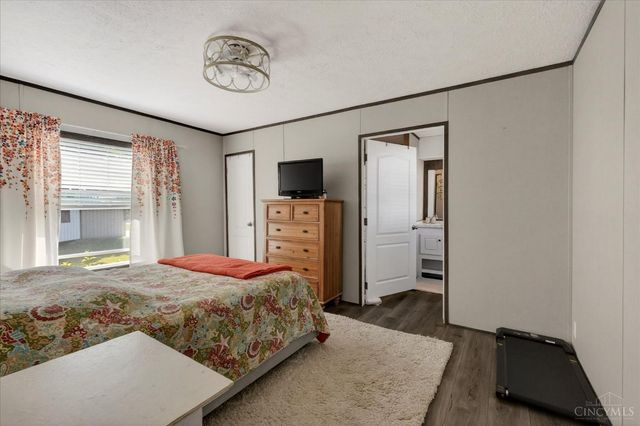 6649 Wizard Of Oz, Paint Twp, OH 45133