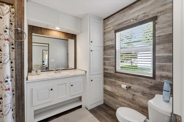 6649 Wizard Of Oz, Paint Twp, OH 45133