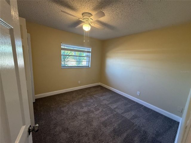 2305 26TH AVENUE W, Bradenton, FL 34205