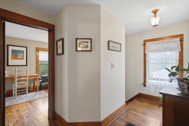 51 Pageant Street, Bennington, VT 05201