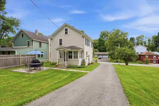 51 Pageant Street, Bennington, VT 05201