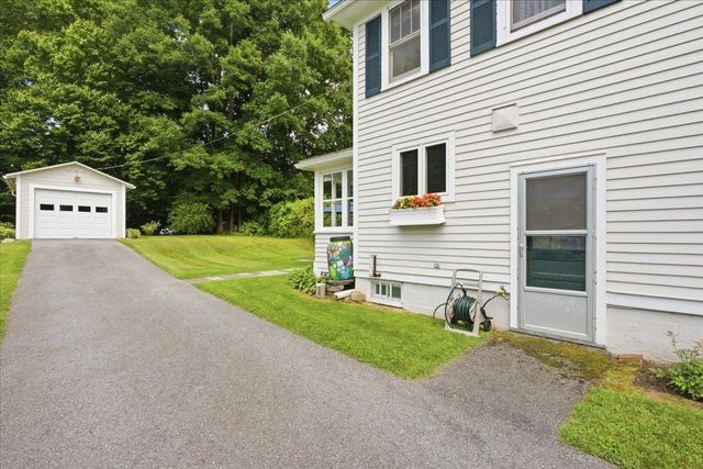 51 Pageant Street, Bennington, VT 05201