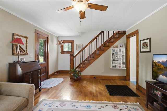 51 Pageant Street, Bennington, VT 05201