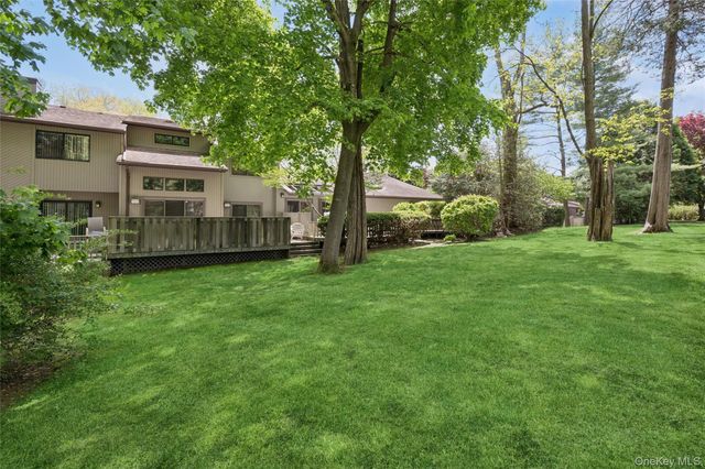 42 Country Club Drive 42, Jericho, NY 11753