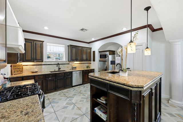 5102 Mission Avenue 5102B, Dallas, TX 75206