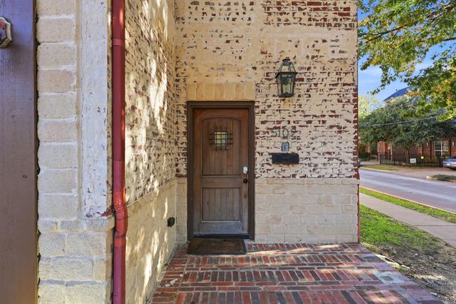5102 Mission Avenue 5102B, Dallas, TX 75206