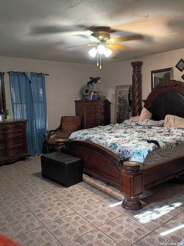 619 RICE RD, San Antonio, TX 78220