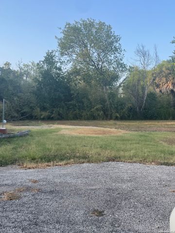 619 RICE RD, San Antonio, TX 78220