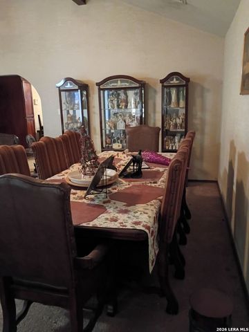 619 RICE RD, San Antonio, TX 78220