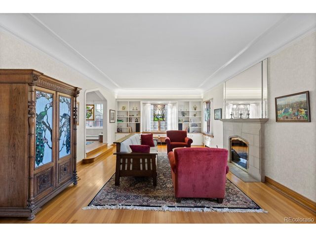 1922 Monaco Pkwy, Denver, CO 80220