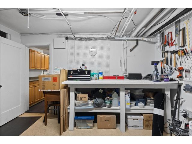 1922 Monaco Pkwy, Denver, CO 80220