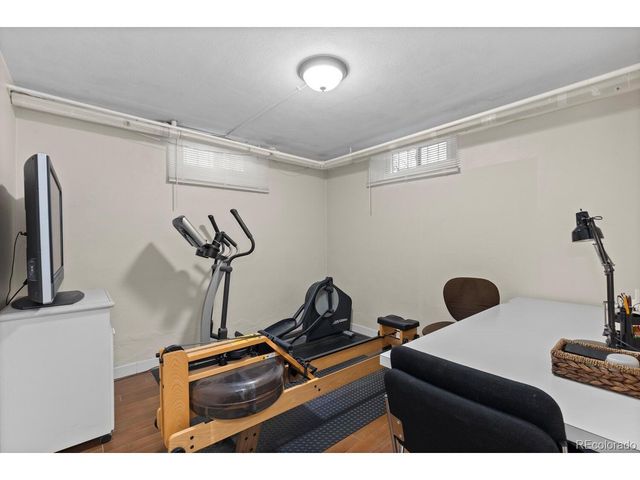 1922 Monaco Pkwy, Denver, CO 80220