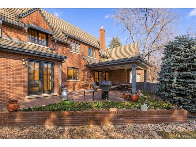 1922 Monaco Pkwy, Denver, CO 80220