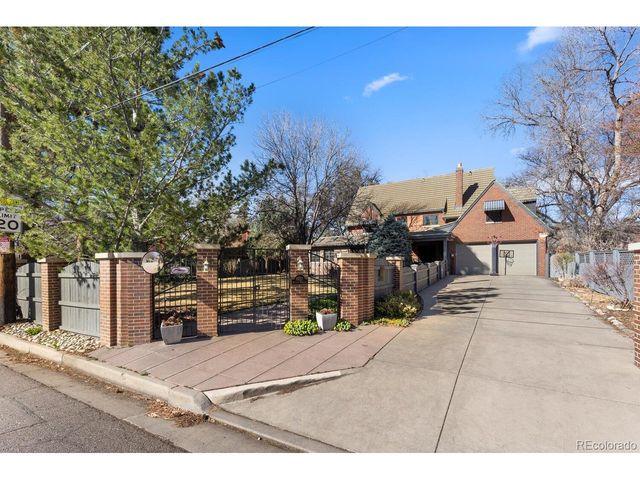 1922 Monaco Pkwy, Denver, CO 80220