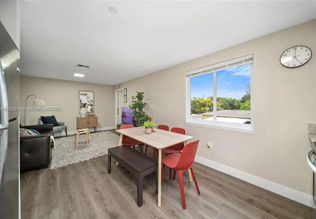 2320 Garfield St, Hollywood, FL 33020