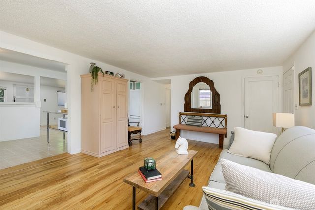 618 138th Street SW, Burien, WA 98166