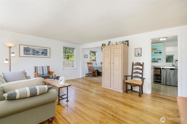 618 138th Street SW, Burien, WA 98166