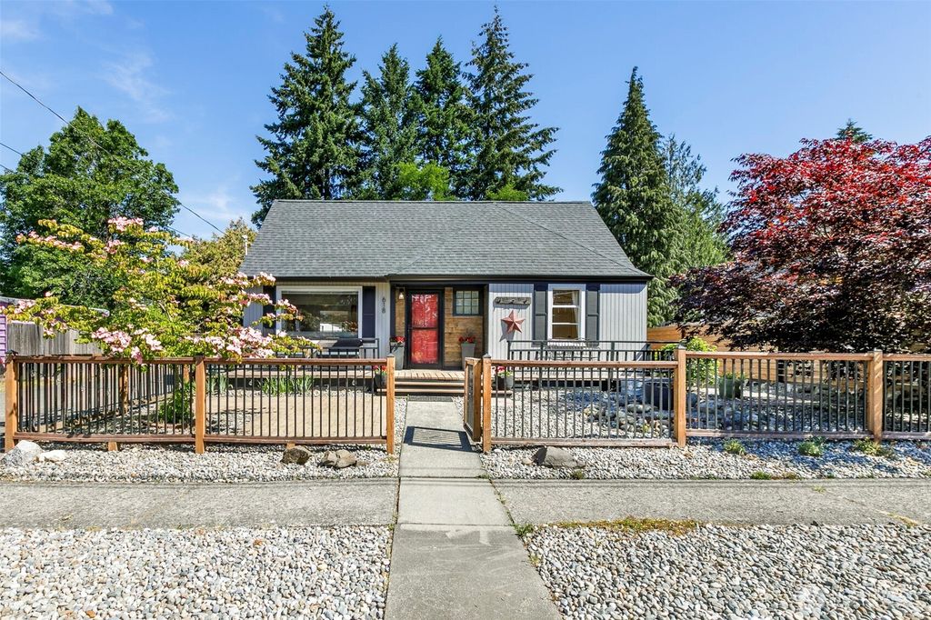 618 138th Street SW, Burien, WA 98166