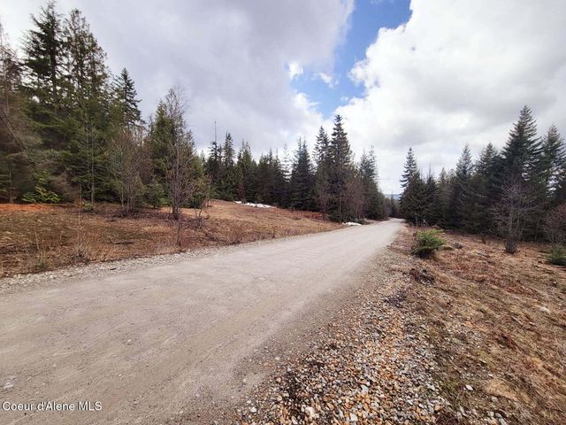 240 Rising Hawk Ridge Rd, Sandpoint, ID 83864