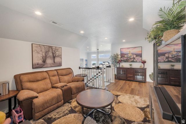1572 S SAGE VIEW CT, Saratoga Springs, UT 84045