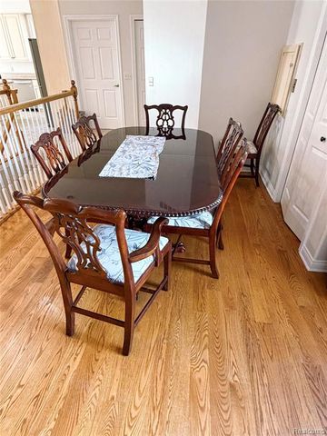 9360 Oakmont Drive, Clarkston, MI 48348