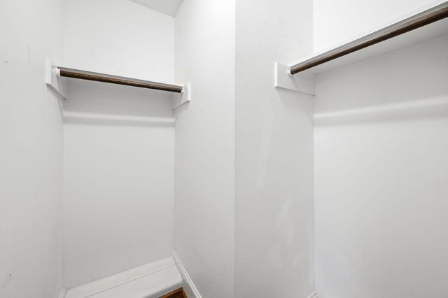 5833 Valley Forge Drive 86, Houston, TX 77057