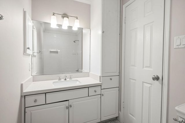 5833 Valley Forge Drive 86, Houston, TX 77057
