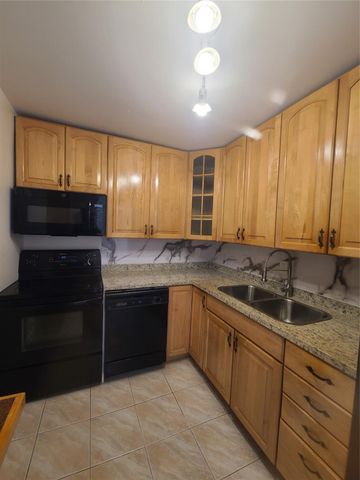 6391 Bay Club Drive 4, Fort Lauderdale, FL 33308