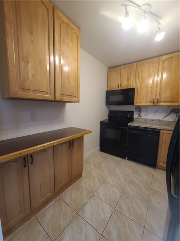 6391 Bay Club Drive 4, Fort Lauderdale, FL 33308