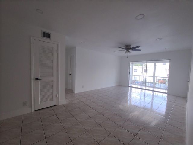 6391 Bay Club Drive 4, Fort Lauderdale, FL 33308