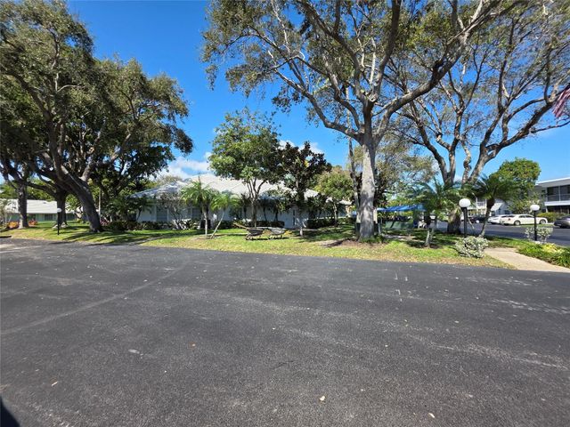6391 Bay Club Drive 4, Fort Lauderdale, FL 33308