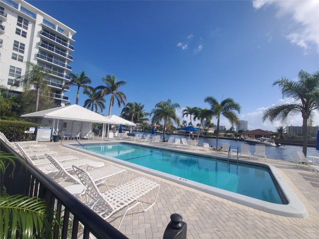 6391 Bay Club Drive 4, Fort Lauderdale, FL 33308