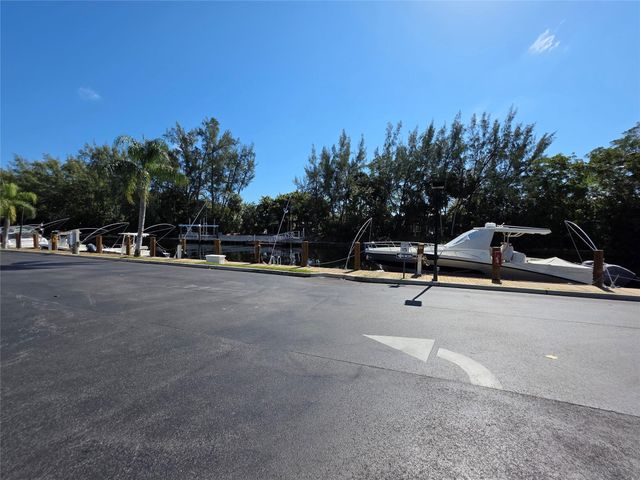 6391 Bay Club Drive 4, Fort Lauderdale, FL 33308