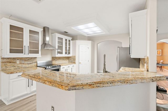 1679 GRANDIFLORA AVENUE, Clermont, FL 34711