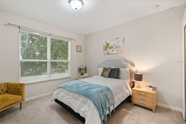 1679 GRANDIFLORA AVENUE, Clermont, FL 34711