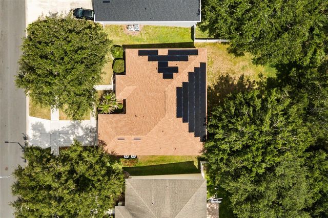 1679 GRANDIFLORA AVENUE, Clermont, FL 34711