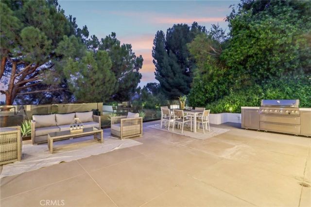 4140 Aleman Drive, Tarzana, CA 91356