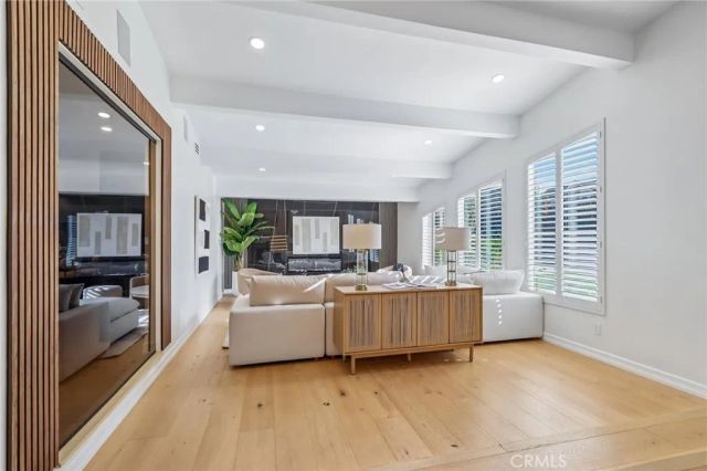 4140 Aleman Drive, Tarzana, CA 91356