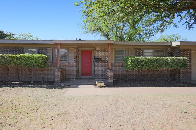 4917 49th Street, Lubbock, TX 79414