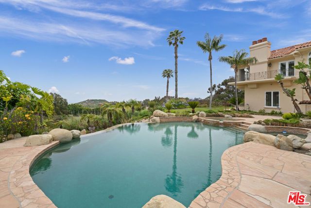 7160 Dume Drive, Malibu, CA 90265