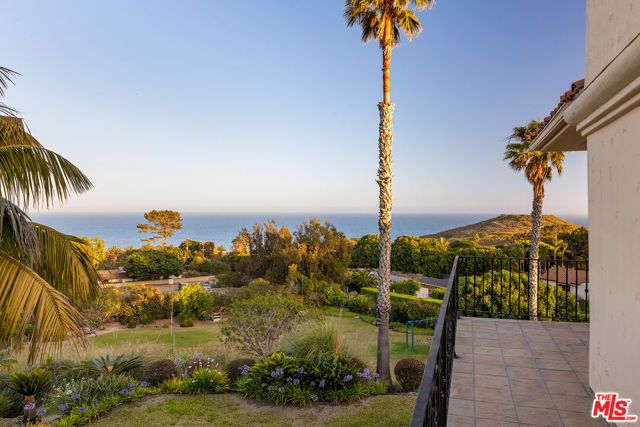 7160 Dume Drive, Malibu, CA 90265