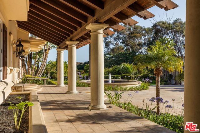 7160 Dume Drive, Malibu, CA 90265