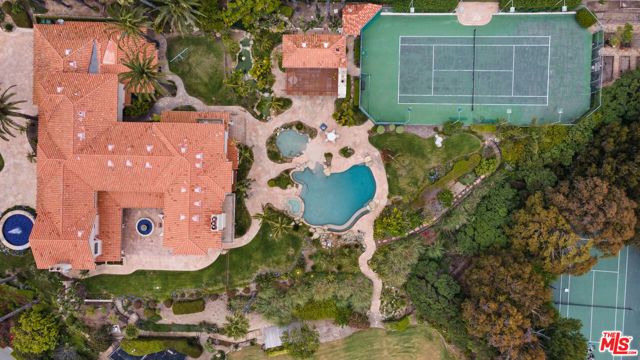 7160 Dume Drive, Malibu, CA 90265
