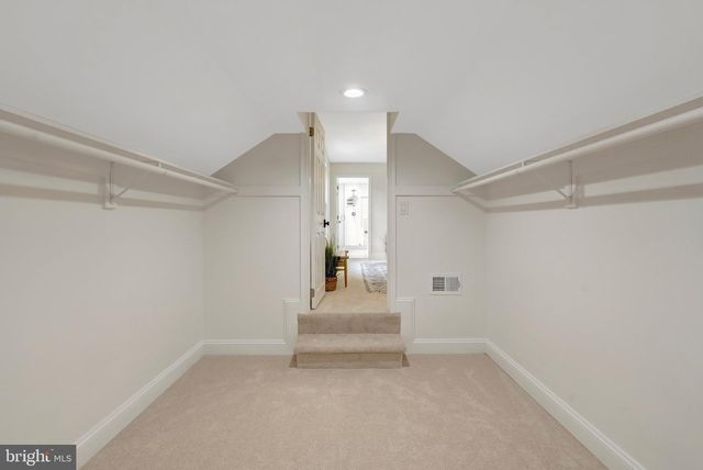 7373 SILVER PINE DR, Springfield, VA 22153