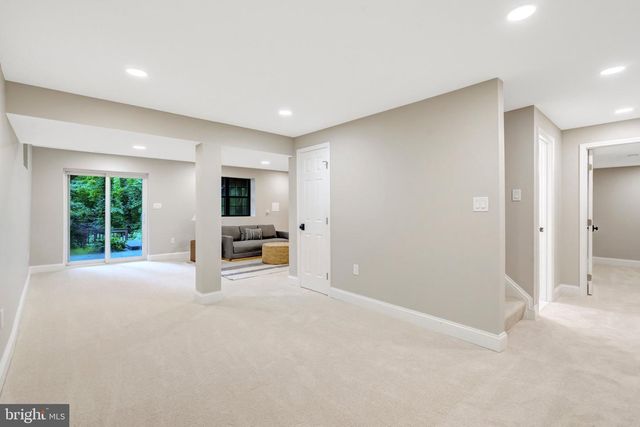 7373 SILVER PINE DR, Springfield, VA 22153