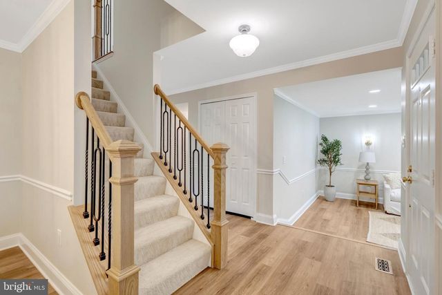 7373 SILVER PINE DR, Springfield, VA 22153