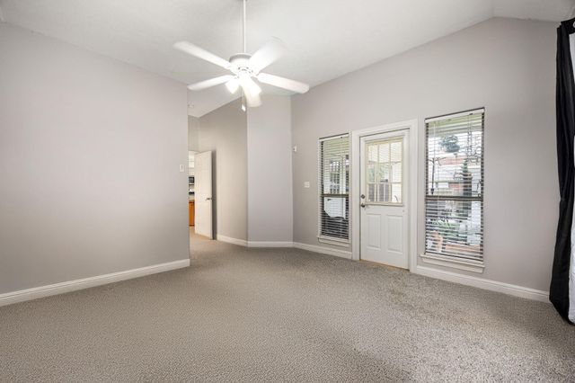 3803 Autumn Wood, Montgomery, TX 77356