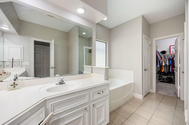 3803 Autumn Wood, Montgomery, TX 77356