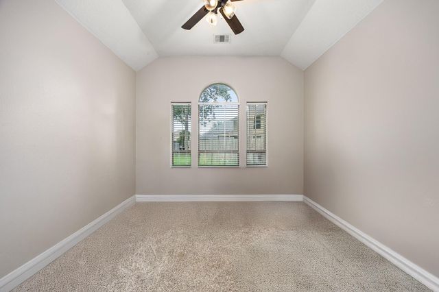 3803 Autumn Wood, Montgomery, TX 77356